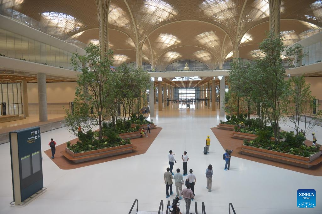 Chỉ 1 ngày nữa, Campuchia sẽ vận hành công trình 1,5 tỷ USD do Trung Quốc xây dựng, là top vĩ đại nhất TG- Ảnh 3. Chỉ 1 ngày nữa, Campuchia sẽ vận hành công trình 1,5 tỷ USD do Trung Quốc xây dựng, là top vĩ đại nhất TG- Ảnh 3.