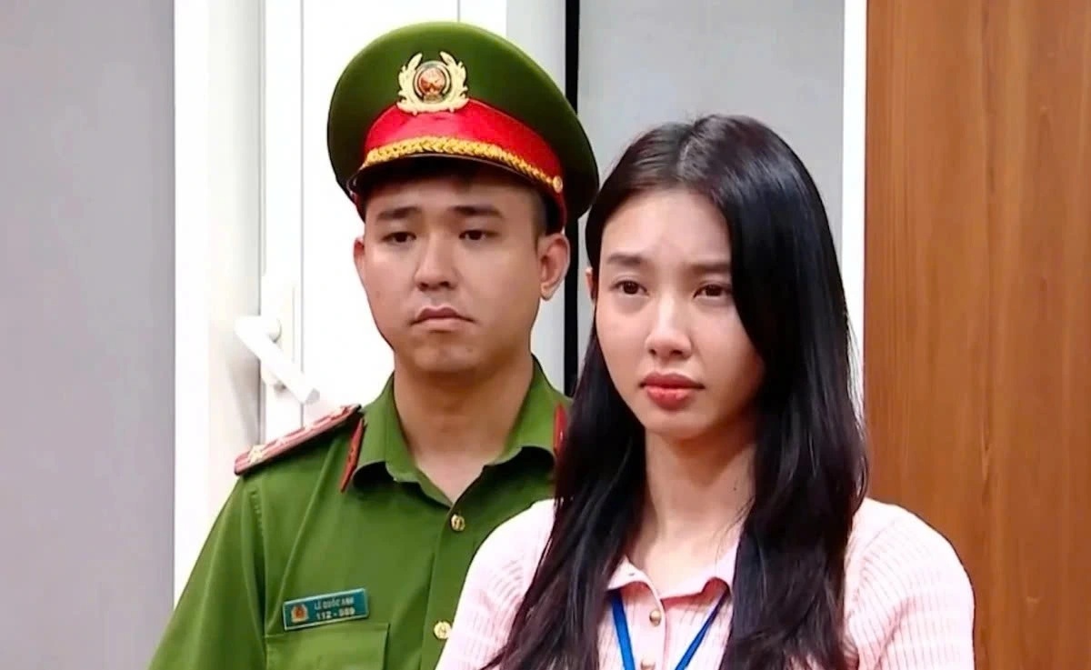 Bị can Lê Thành Công khai đã lên ý tưởng sản xuất kẹo rau củ để dành tặng hoa hậu Thùy Tiên vì Tiên không thích ăn rau - Ảnh 1. Bị can Lê Thành Công khai đã lên ý tưởng sản xuất kẹo rau củ để dành tặng hoa hậu Thùy Tiên vì Tiên không thích ăn rau - Ảnh 1.