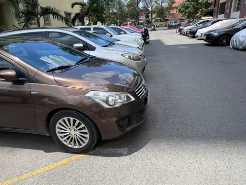 Nhiều mẫu xe cũ không tương thích với xăng E10- Ảnh 1. Nhiều mẫu xe cũ không tương thích với xăng E10- Ảnh 1.