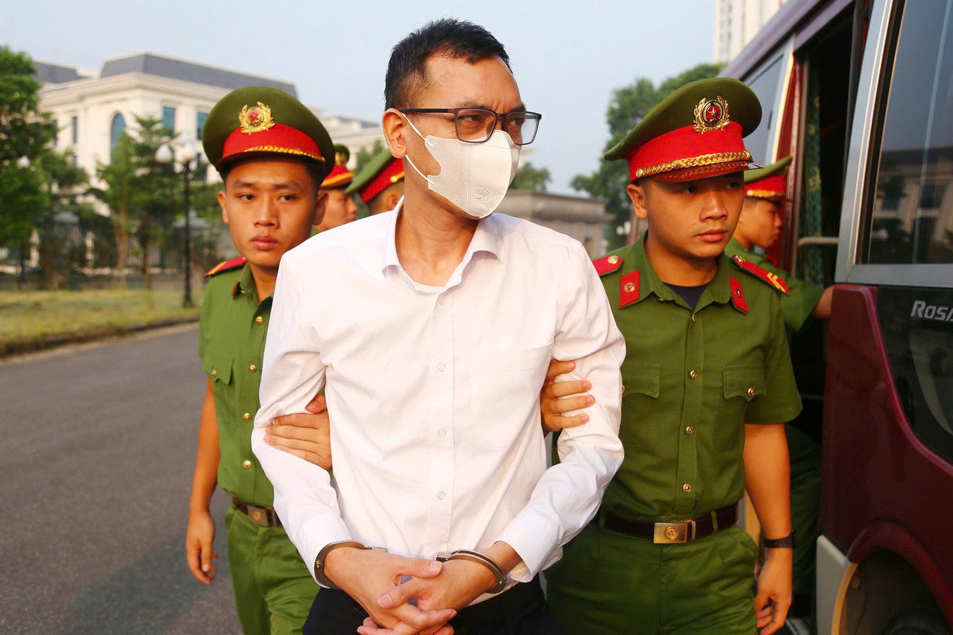 Cựu Phó Chủ nhiệm Quốc hội phạm Thái Hà bị xét xử trong vụ án Tập đoàn Thuận An - Ảnh 5.