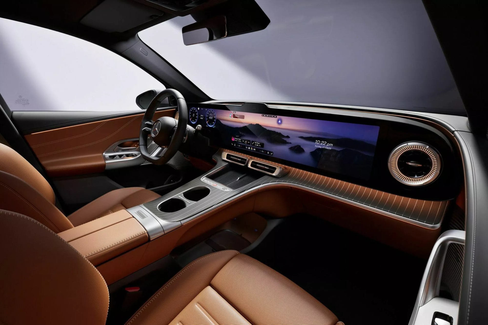 SUV bán chạy nhất của Mercedes tại Việt Nam có bản chạy điện: Thiết kế lột xác, tầm hoạt động hơn 700 km  - Ảnh 7.