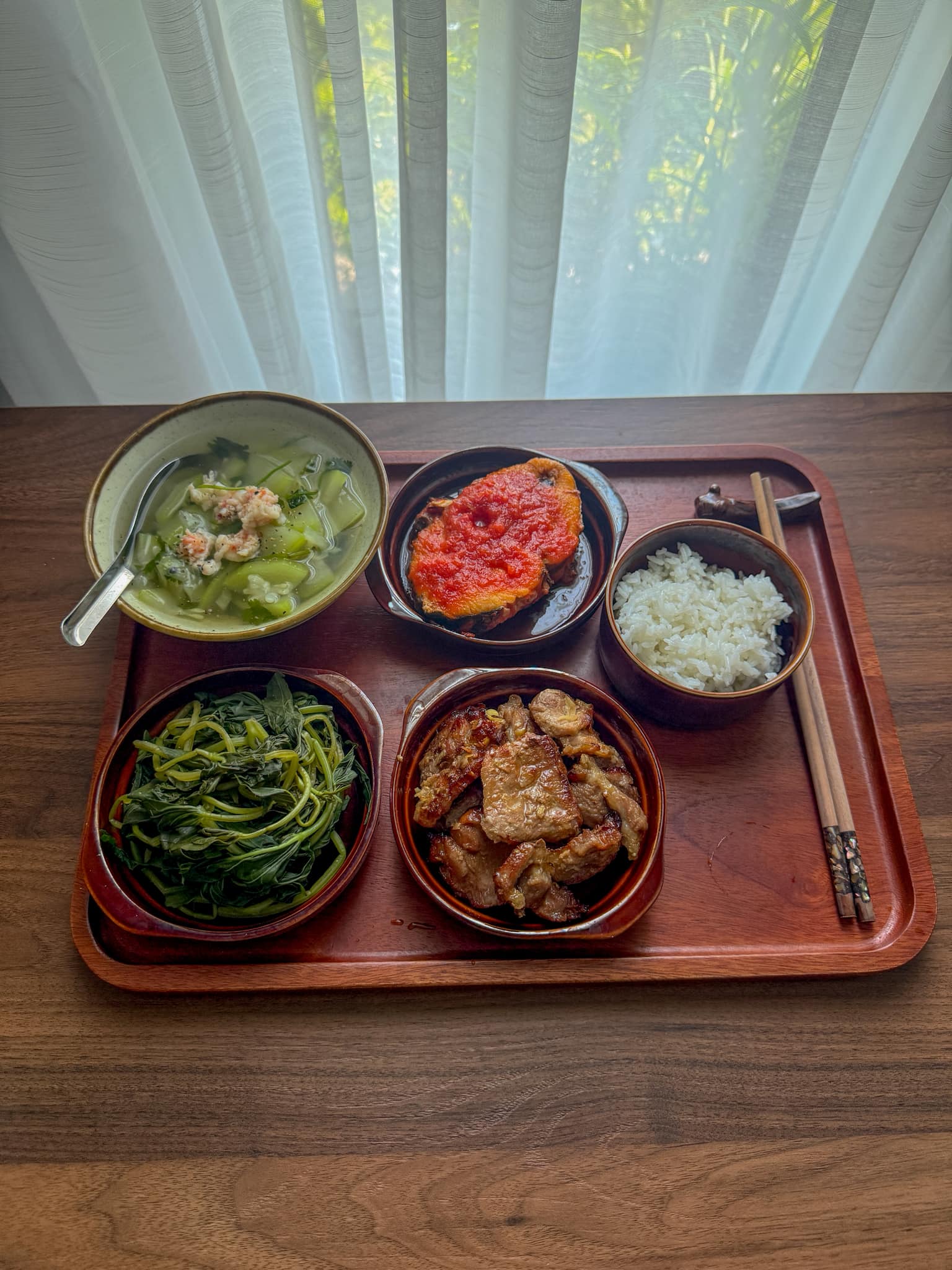 Chị g&aacute;i nh&agrave; người ta: Nấu cơm cữ cho em m&agrave; tưởng đ&acirc;u chị đi thi MasterChef khi&ecirc;n hội "em g&aacute;i online" đua nhau v&agrave;o "nhận vơ"- Ảnh 5.