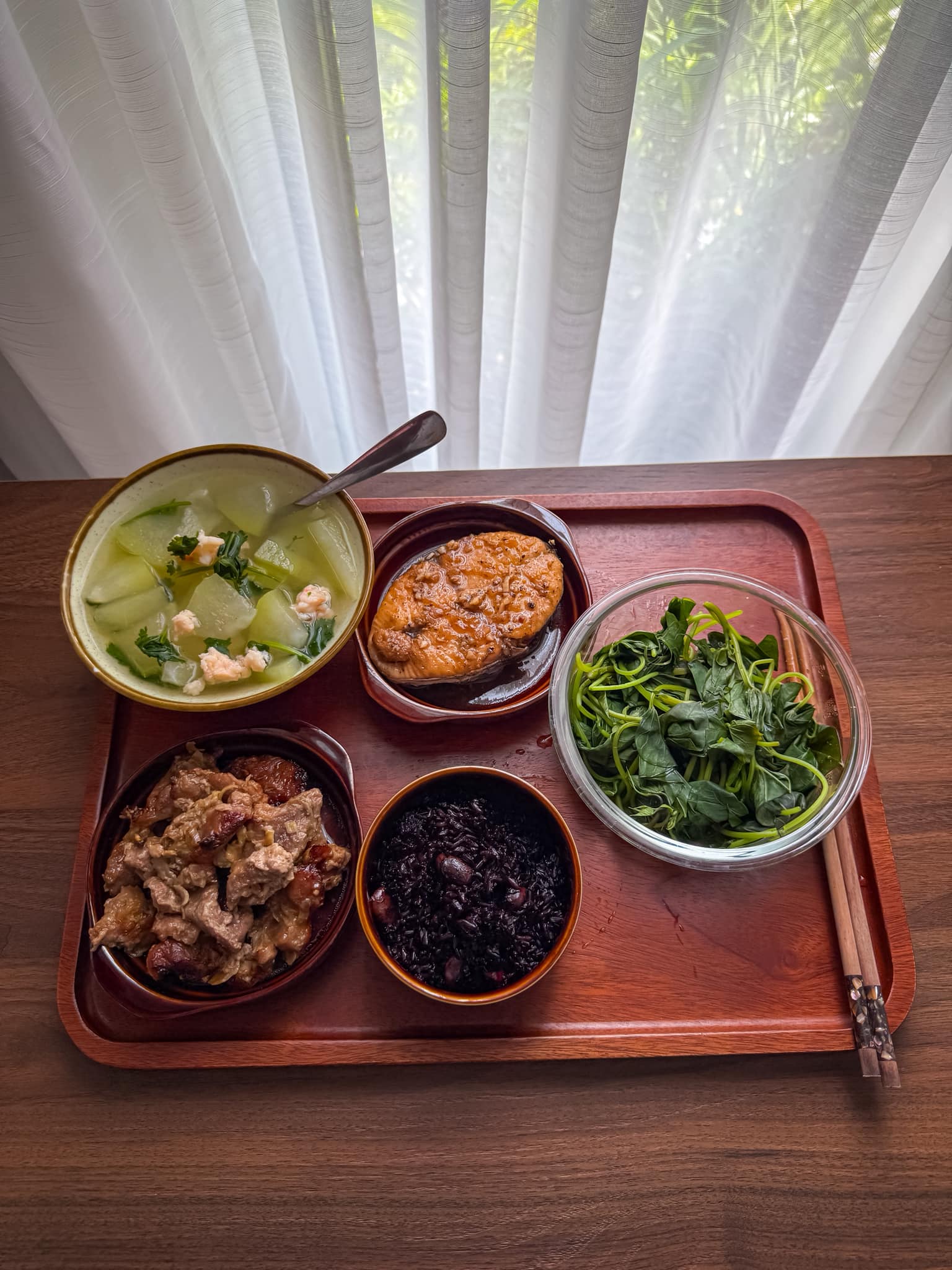 Chị g&aacute;i nh&agrave; người ta: Nấu cơm cữ cho em m&agrave; tưởng đ&acirc;u chị đi thi MasterChef khi&ecirc;n hội "em g&aacute;i online" đua nhau v&agrave;o "nhận vơ"- Ảnh 10.