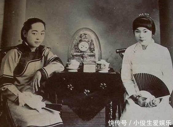 4 ảnh hiếm hé lộ nhan sắc thật của những người phụ nữ cuối thời nhà Thanh: - Ảnh 6.