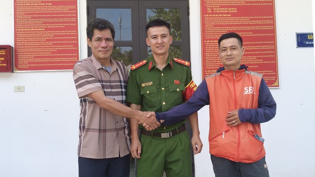 Không có đơn hàng, người đàn ông vẫn chuyển khoản 89 triệu đồng cho shipper: Công an vào cuộc điều tra ngay khi giao dịch thành công - Ảnh 1.