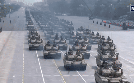 Giữa d&agrave;n UAV tối t&acirc;n nhưng chỉ 1 chiếc GJ-11 được nhận diện: H&eacute; lộ cuộc đua khốc liệt trong nội bộ PLA - Ảnh 2.