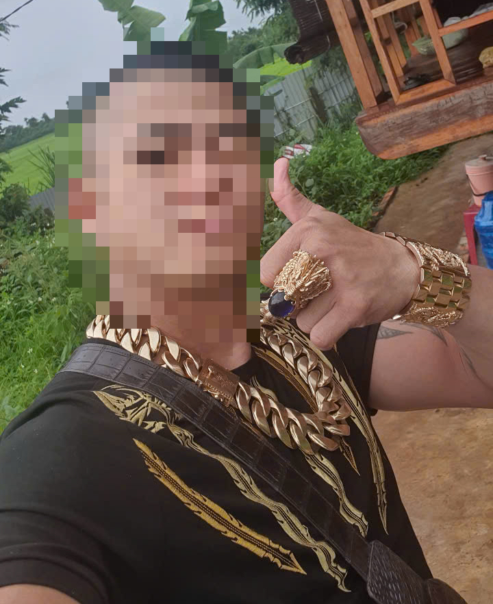 Võ sĩ mất vàng 30 cây sau khi ngủ qua đêm trên xe ô tô tại TP HCM - Ảnh 2.