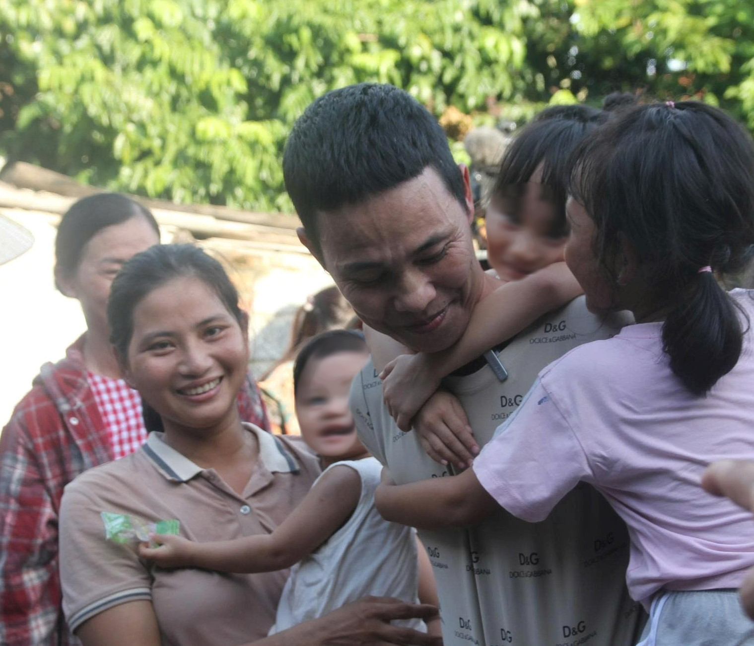 Vụ nuôi bán gà lôi trắng gây xôn xao: Thái Khắc Thành bị tuyên án 6 năm tù - Ảnh 1. Vụ nuôi bán gà lôi trắng gây xôn xao: Thái Khắc Thành bị tuyên án 6 năm tù - Ảnh 1.