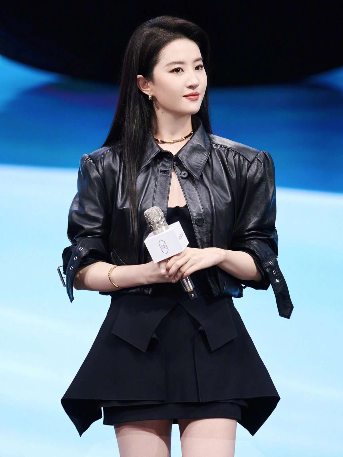  - Ảnh 1.