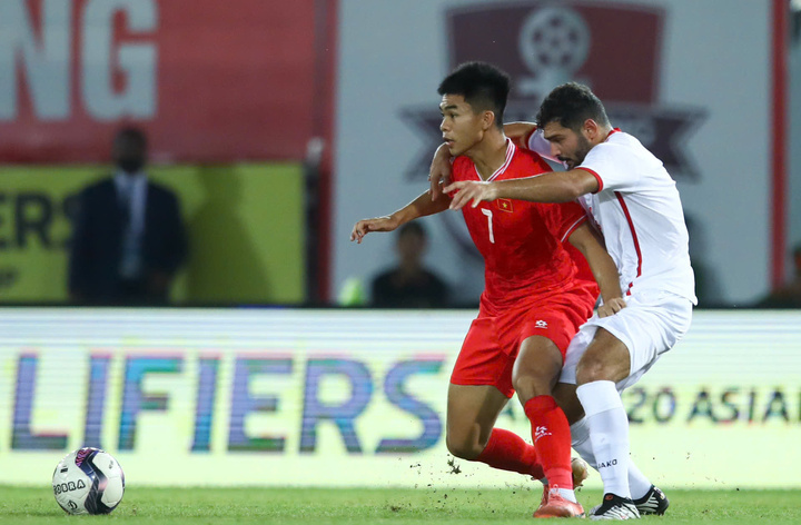Đội hinh U23 Việt Nam vs U23 Yemen: HLV Kim Sang-sik tránh “vết xe đổ” bằng bài tủ? - Ảnh 1. Đội hinh U23 Việt Nam vs U23 Yemen: HLV Kim Sang-sik tránh “vết xe đổ” bằng bài tủ? - Ảnh 1.