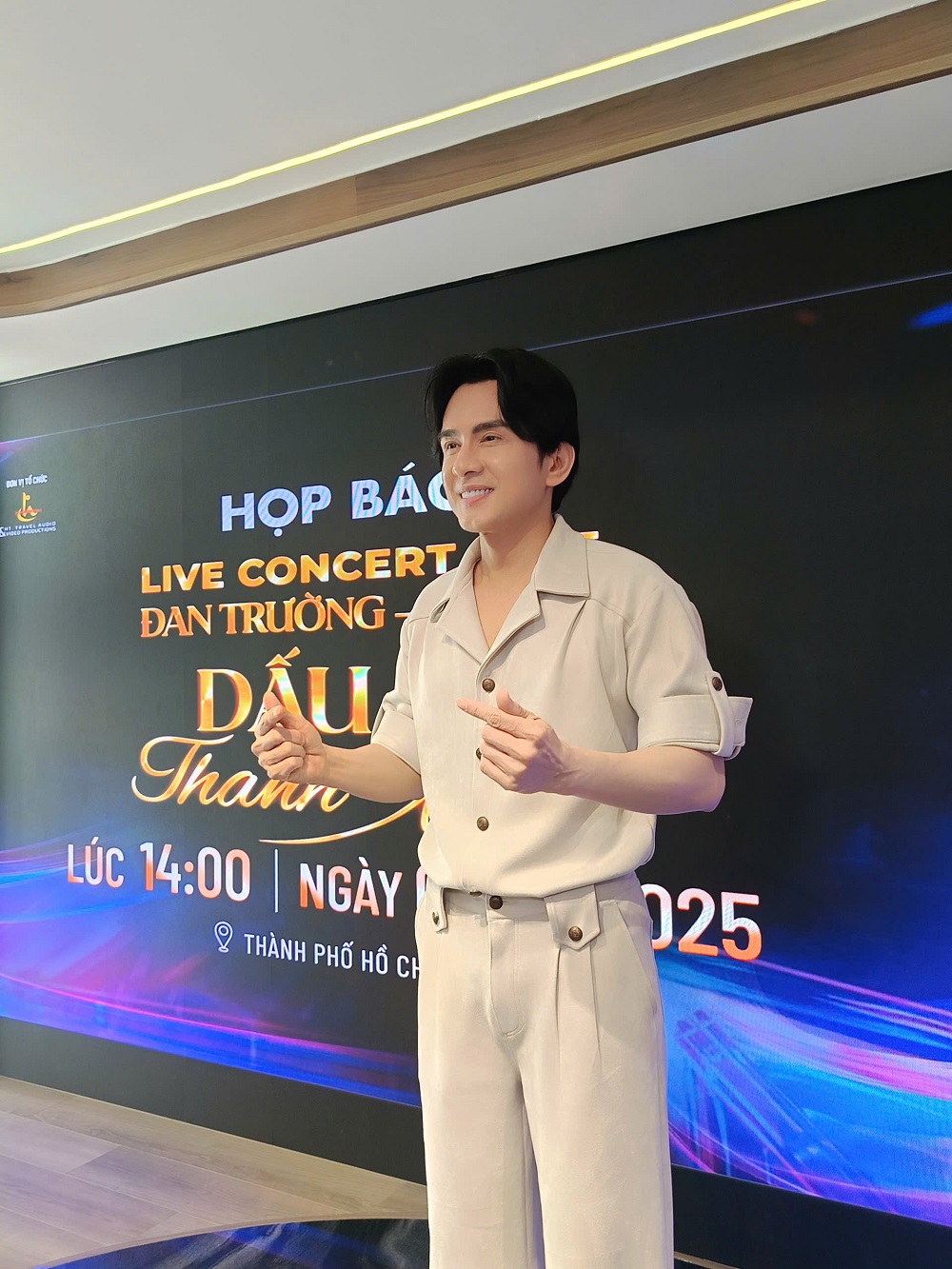 Chồng Cẩm Ly nói thẳng chuyện đánh nhau với ông bầu của Đan Trường- Ảnh 1.