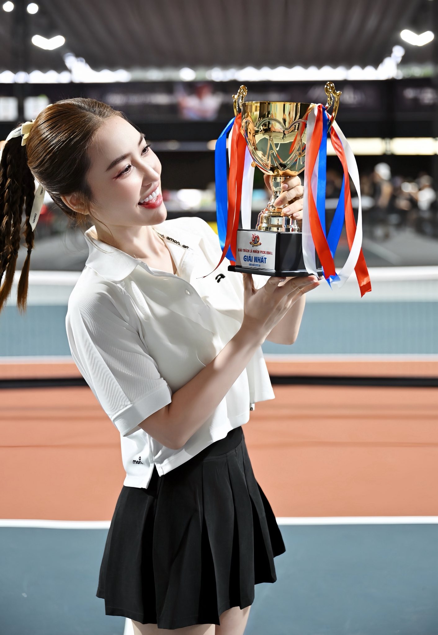 Nhan sắc nữ CEO thay 7 bộ đồ hiệu trong một giải đấu pickleball: “Có tháng tôi chi gần 200 triệu, 30 ngày là 30 outfit không trùng” - Ảnh 6.