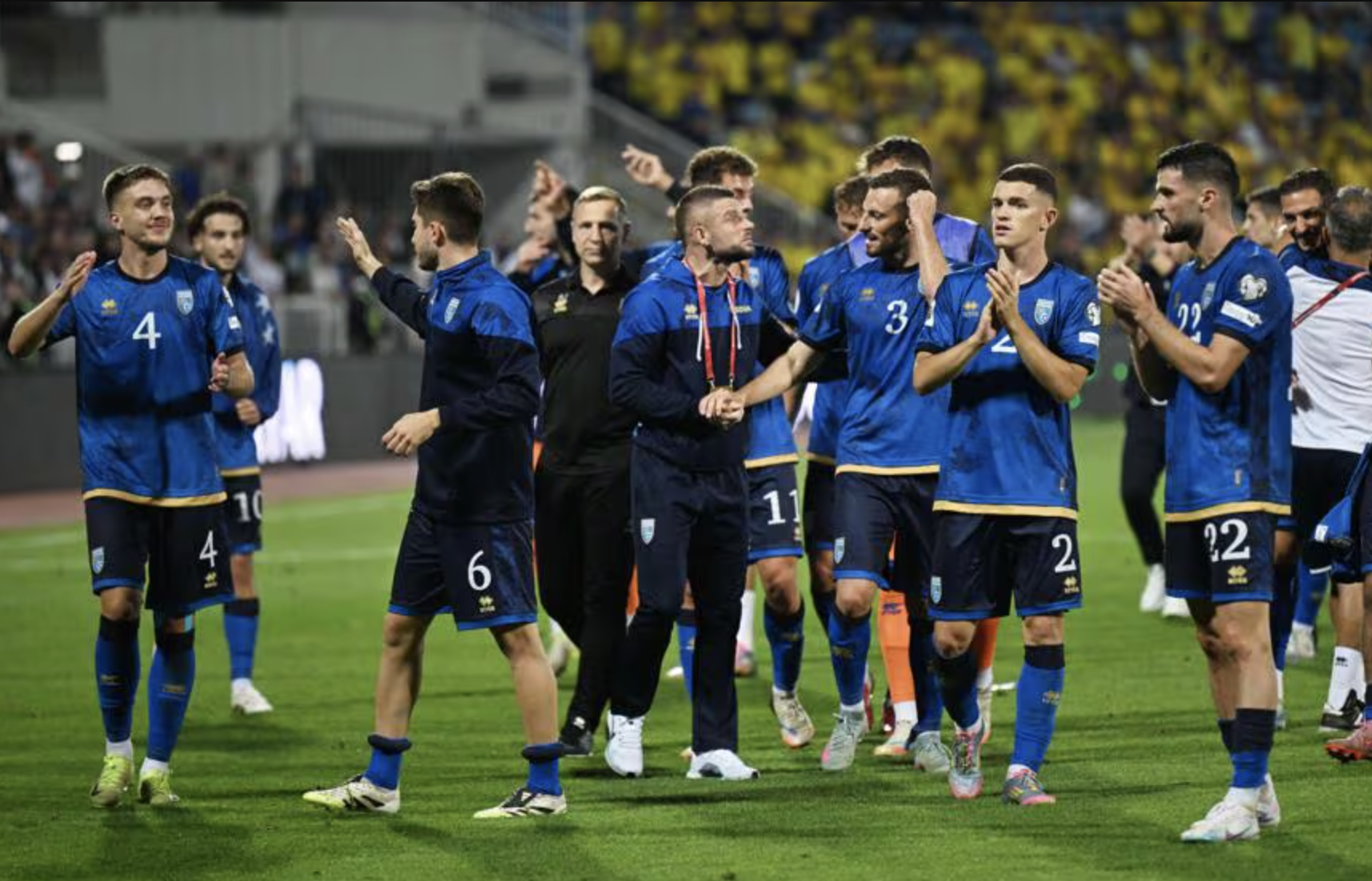 Dàn sao Isak - Gyokeres bất lực, Thụy Điển thua sốc Kosovo vòng loại World Cup - Ảnh 5. Dàn sao Isak - Gyokeres bất lực, Thụy Điển thua sốc Kosovo vòng loại World Cup - Ảnh 5.