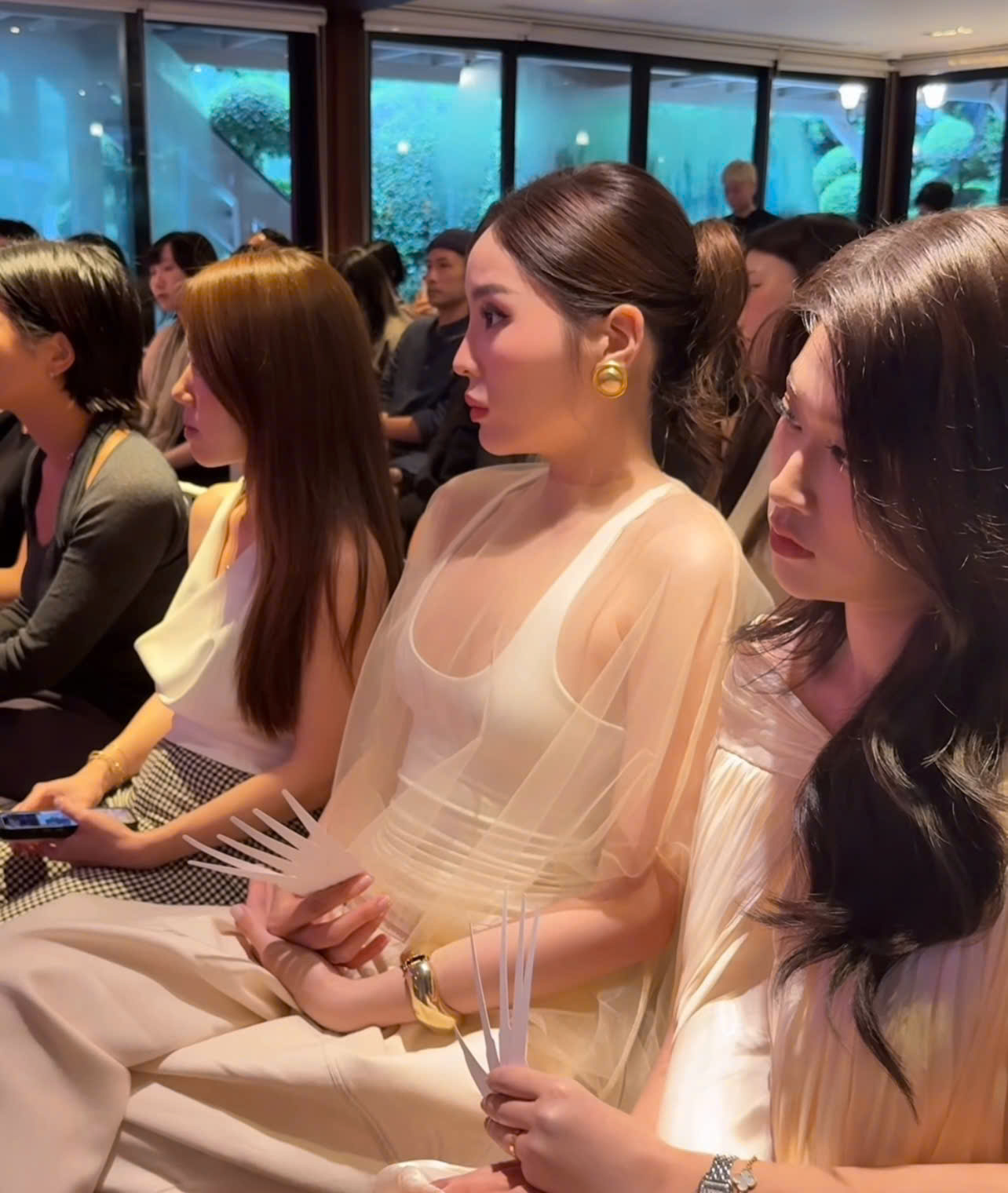 Hoa hậu Kỳ Duyên và Thiên Ân cuối cùng cũng công khai?- Ảnh 3. Hoa hậu Kỳ Duyên và Thiên Ân cuối cùng cũng công khai?- Ảnh 3.