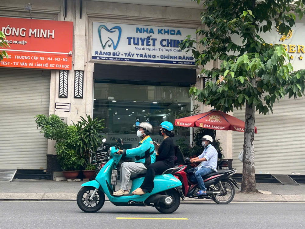 Vụ đánh bệnh nhân chỉnh răng tại phòng khám ở TPHCM: bác sĩ nha khoa nói lý do - Ảnh 2. Vụ đánh bệnh nhân chỉnh răng tại phòng khám ở TPHCM: bác sĩ nha khoa nói lý do - Ảnh 2.