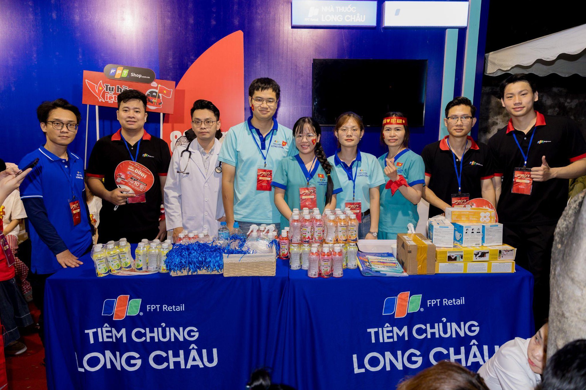 Dấu Ấn Long Châu Tại A80: Lan Tỏa Yêu Thương, Sẻ Chia, Gắn Kết Dân Tộc- Ảnh 1. Dấu Ấn Long Châu Tại A80: Lan Tỏa Yêu Thương, Sẻ Chia, Gắn Kết Dân Tộc- Ảnh 1.