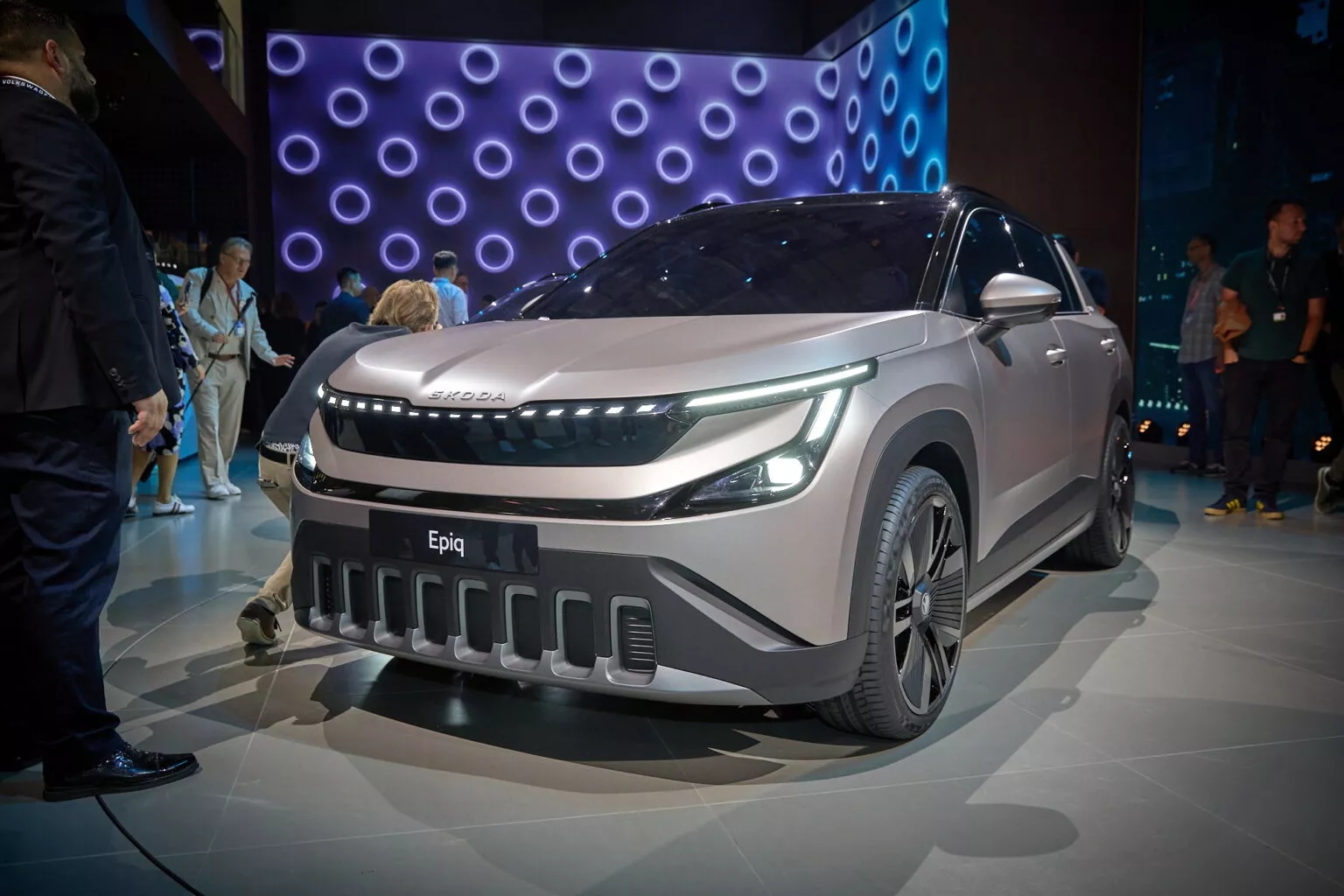 Skoda Epiq n&agrave;y m&agrave; về Việt Nam th&igrave; dễ hot: Ngang cỡ Sonet, chạy điện 425km/sạc, gi&aacute; hứa hẹn &lsquo;rẻ như xe xăng&rsquo; - Ảnh 2.