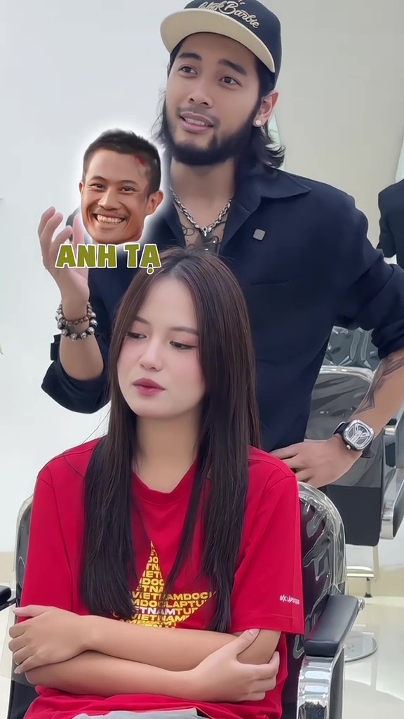 Ứng xử khôn lanh của "vợ anh Tạ" khi nhắc đến thượng uý Lê Hoàng Hiệp - Ảnh 2.