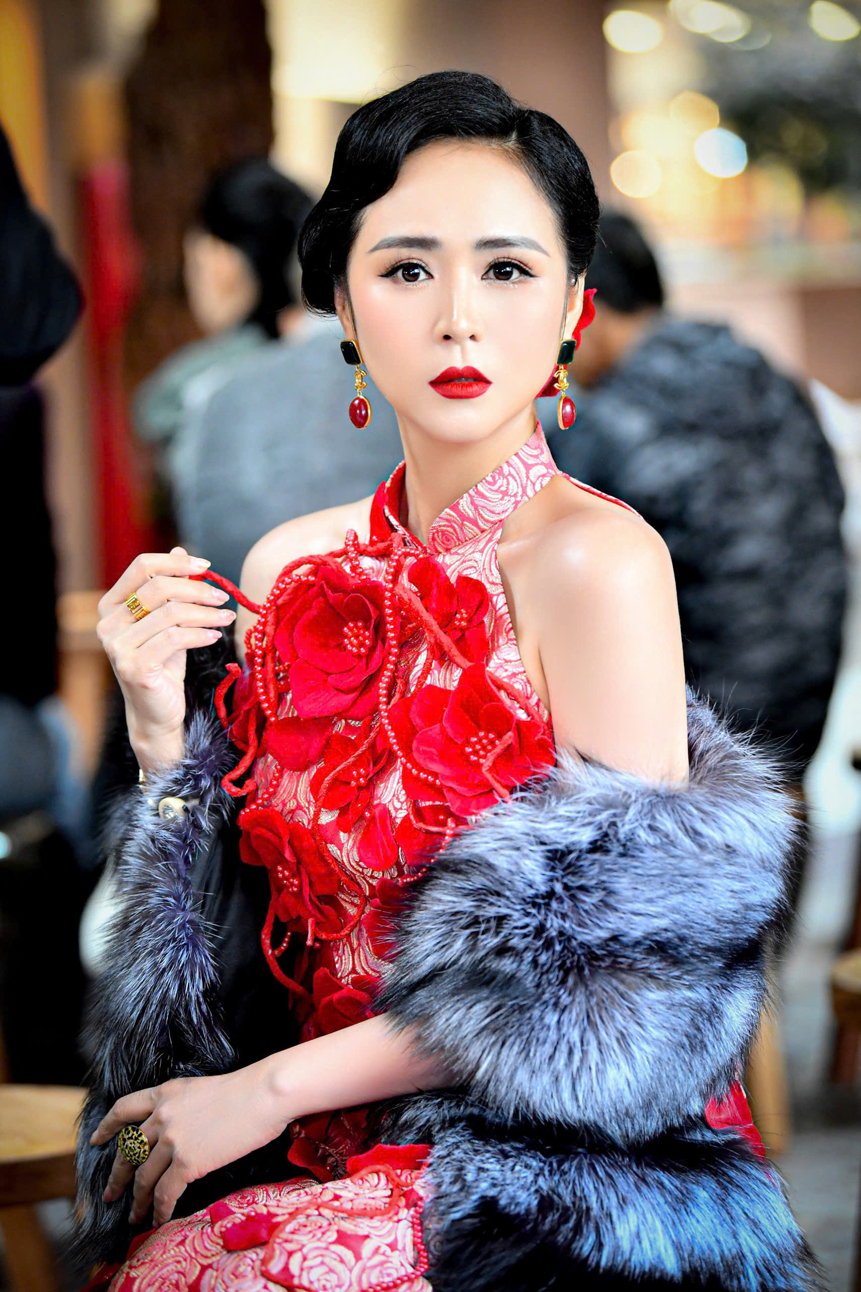 NTK Thanh Hương Bùi tham gia Tuần lễ Thời trang Thượng Hải- Ảnh 2. NTK Thanh Hương Bùi tham gia Tuần lễ Thời trang Thượng Hải- Ảnh 2.