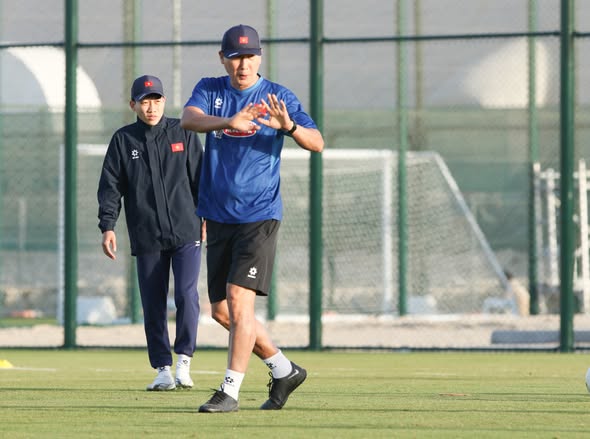 Đối thủ của U23 Việt Nam tạo c&uacute; sốc trước Nhật Bản, mang tới &ldquo;cơn đau đầu&rdquo; cho HLV Kim Sang-sik - Ảnh 2.