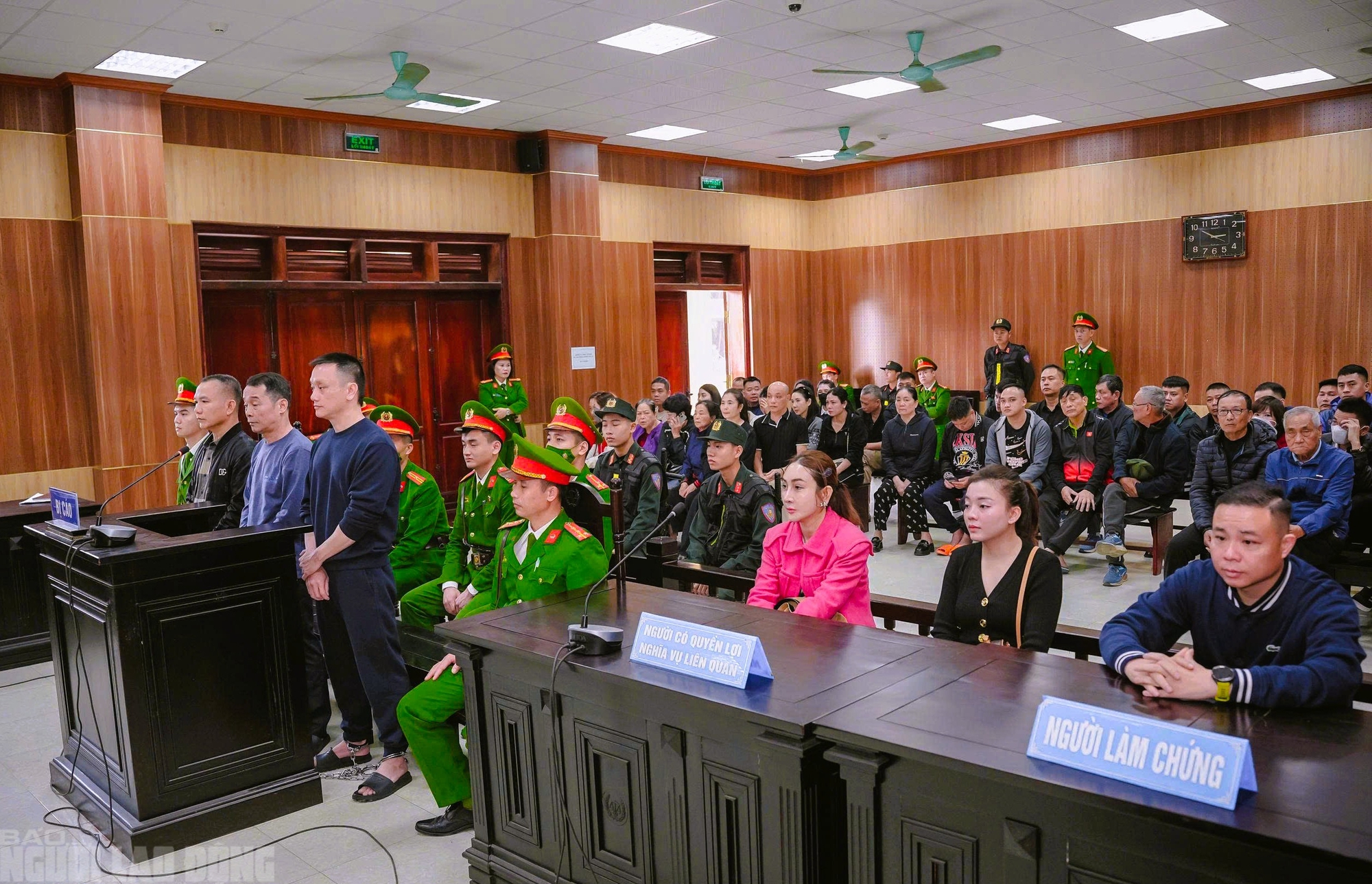 Vụ chạy &aacute;n của tr&ugrave;m giang hồ Vi ngộ v&agrave; những kẻ đứng Sau - Ảnh 2.