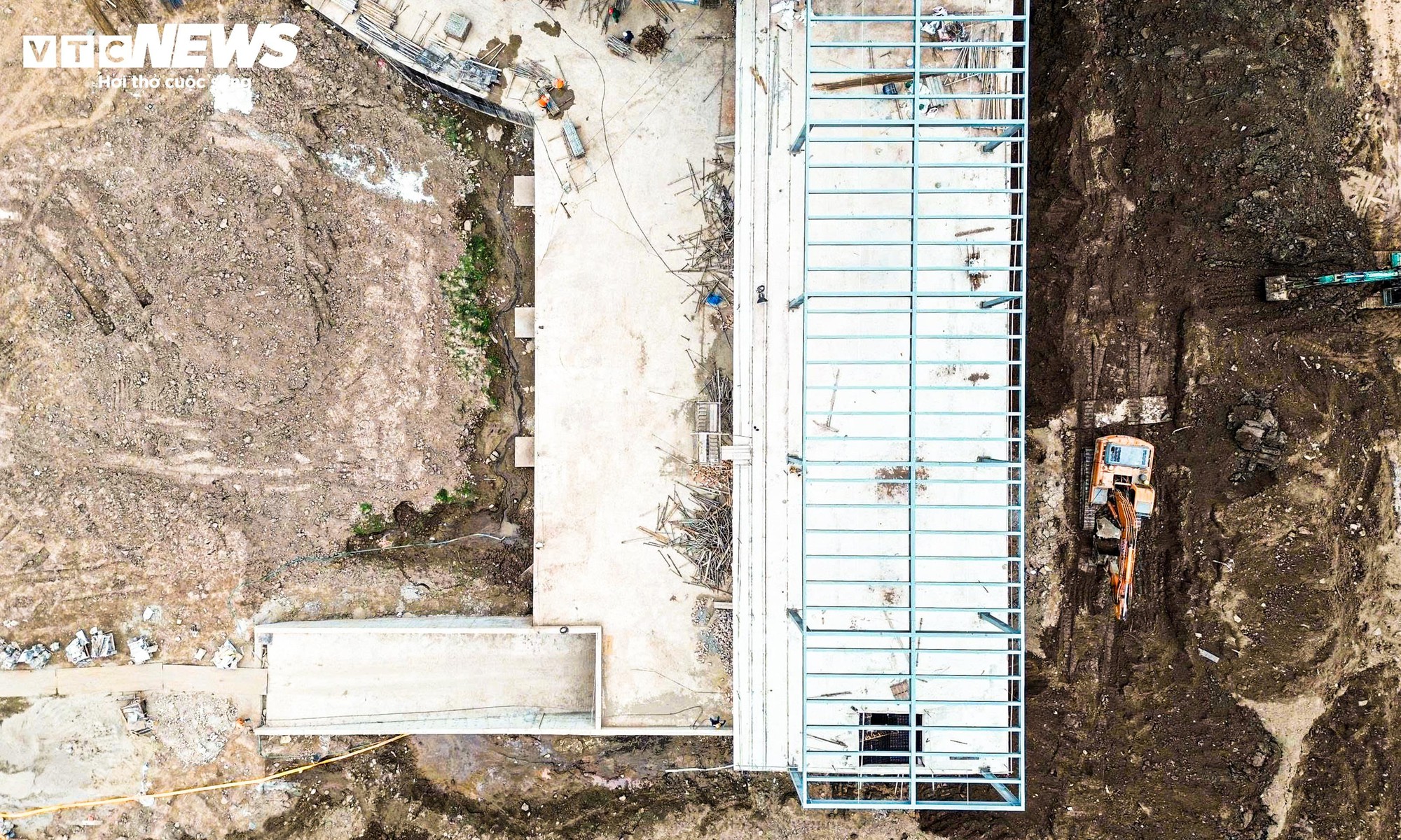 Bến xe kh&aacute;ch Y&ecirc;n Sở H&agrave; Nội c&oacute; hầm gửi 5 . 000 M&sup2; sắp ho&agrave;n th&agrave;nh - Ảnh 7.