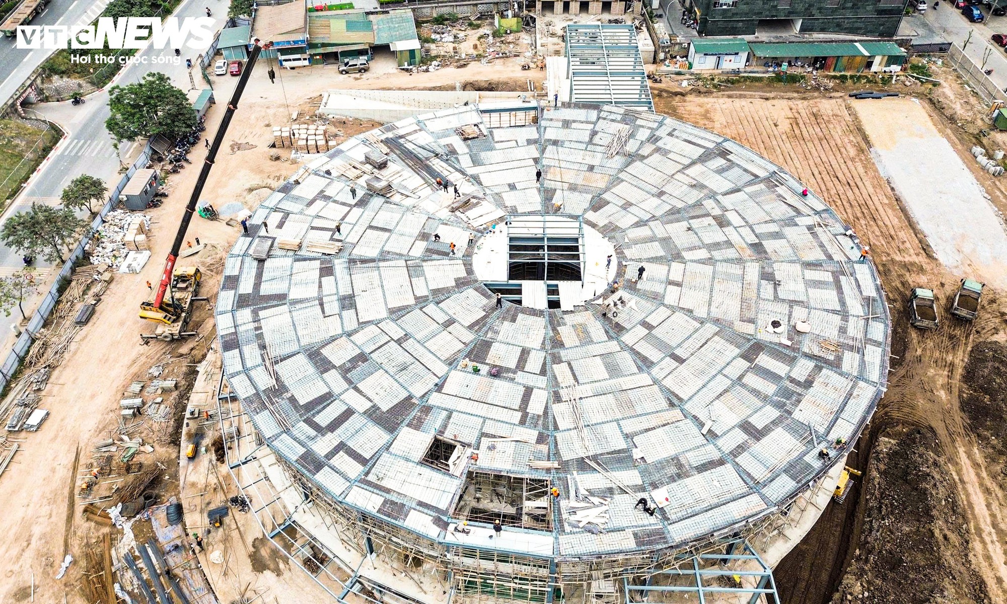 Bến xe kh&aacute;ch Y&ecirc;n Sở H&agrave; Nội c&oacute; hầm gửi 5 . 000 M&sup2; sắp ho&agrave;n th&agrave;nh - Ảnh 6.