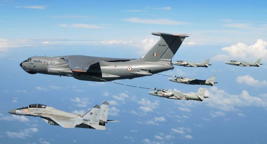 Il - 78 gặp kh&oacute; khăn trước Boeing 767: Cuộc chiến m&aacute;y bay tiếp nhi&ecirc;n liệu tr&ecirc;n kh&ocirc;ng - Ảnh 1.