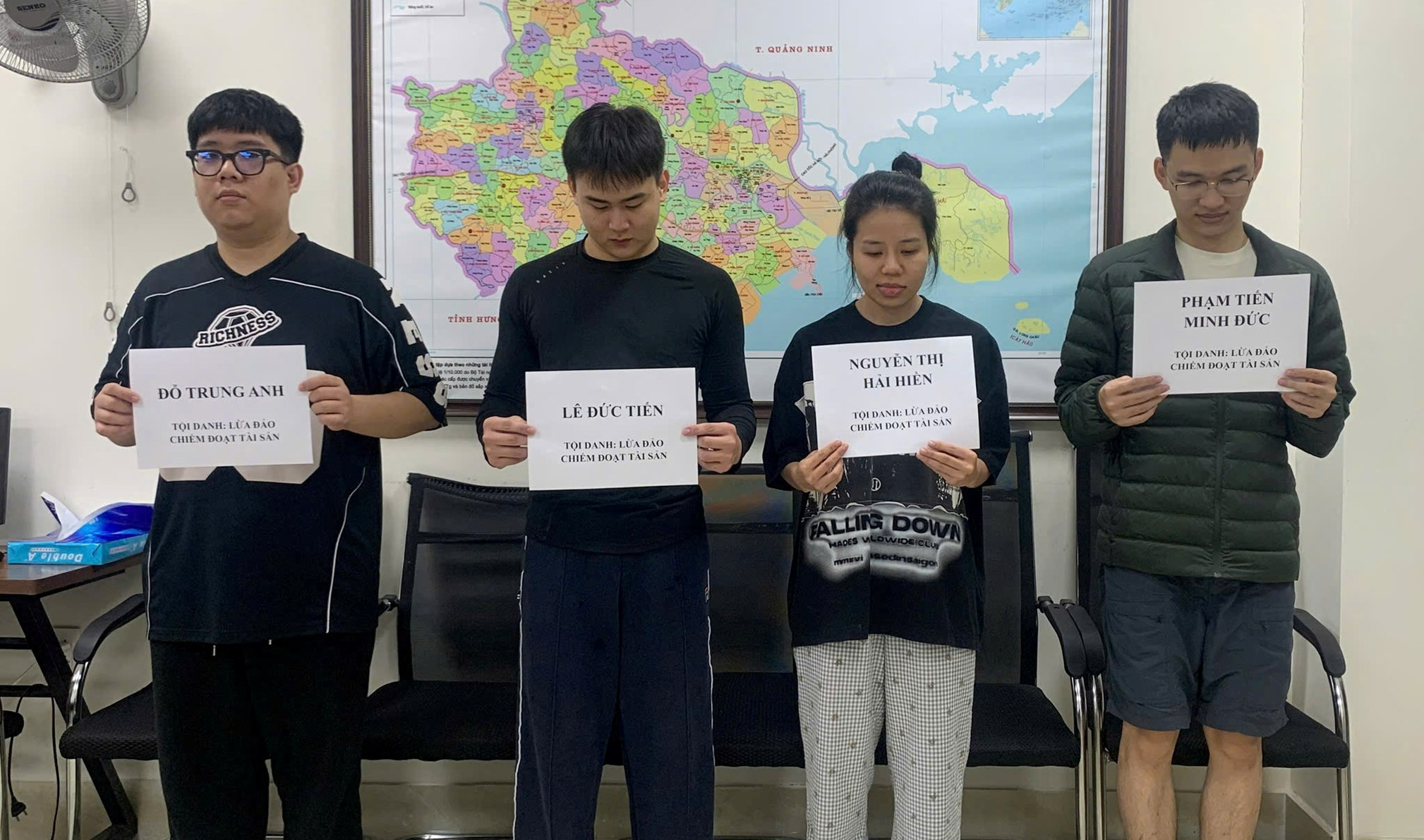 Bắt Nguyễn Thị Hải Hiền cùng 3 người khác - Ảnh 6.