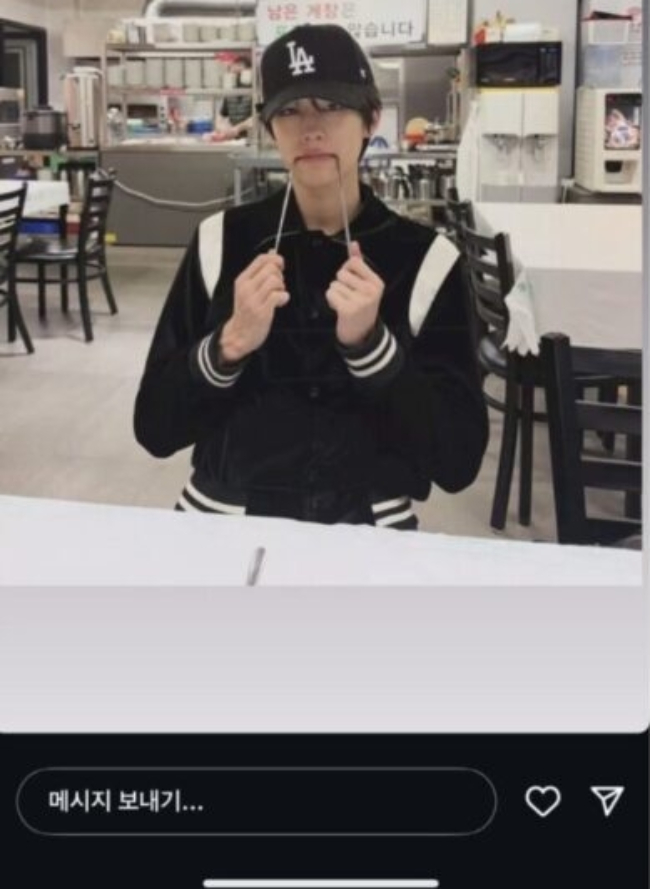 - Ảnh 3. - Ảnh 3.