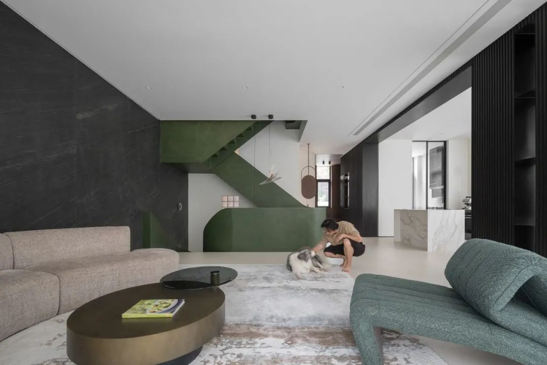 B&aacute;n nh&agrave; phố, cặp vợ chồng trung ni&ecirc;n chuyển ra ngoại &ocirc; ở nh&agrave; 360m&sup2;: Giảm chi ph&iacute; sống, l&agrave;m 4 giờ/ng&agrave;y vẫn đủ đầy- Ảnh 8.