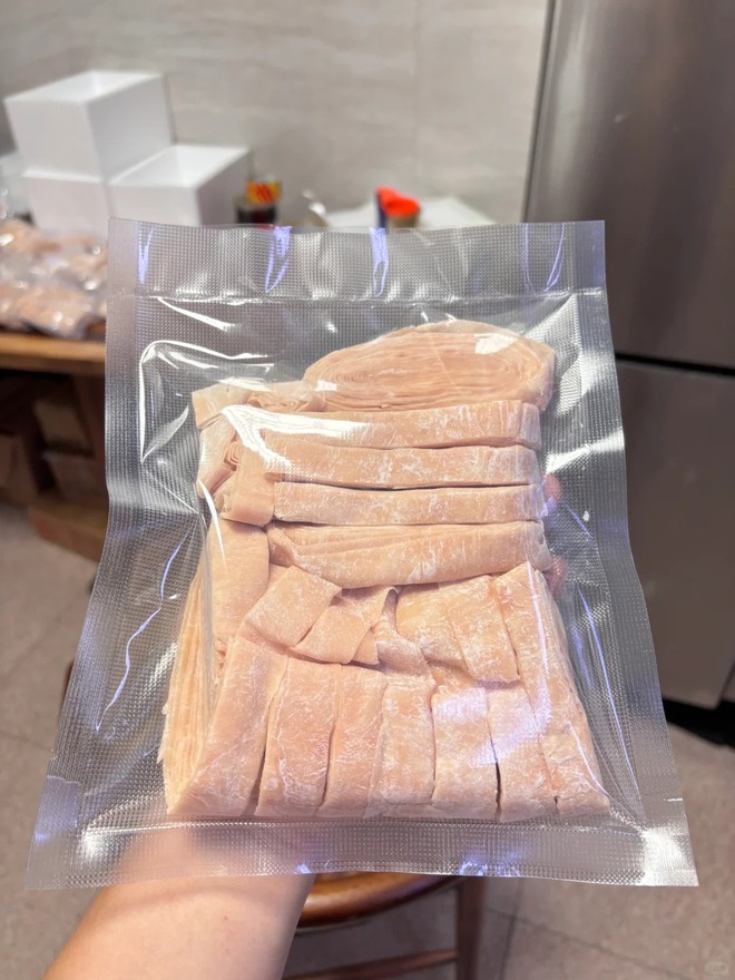 Kh&aacute;m ph&aacute; m&oacute;n m&igrave; Nhục Yến độc đ&aacute;o: Sức hấp dẫn từ thịt heo tươi ngon - Ảnh 11.