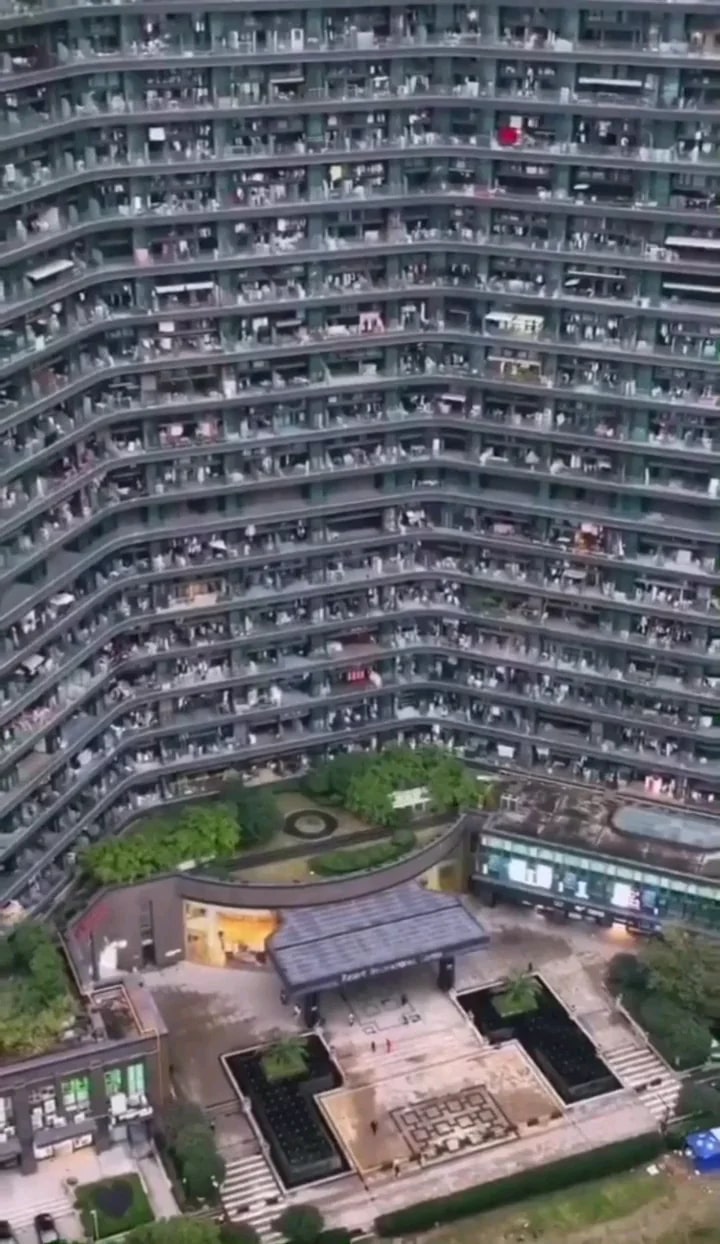 Cận cảnh khu dân cư lớn nhất thế giới, ai nhìn cũng phải thốt lên 2 chữ: Tiền đình!- Ảnh 5. Cận cảnh khu dân cư lớn nhất thế giới, ai nhìn cũng phải thốt lên 2 chữ: Tiền đình!- Ảnh 5.