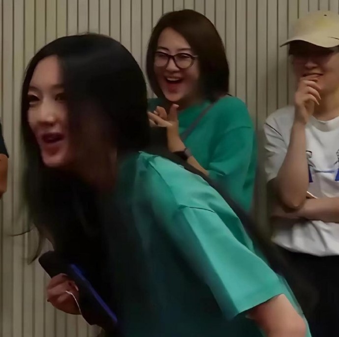 Con g&aacute;i Vương Phi diện mạo kh&oacute; tin sau 4 lần phẫu thuật hở h&agrave;m ếch, đ&atilde; c&oacute; bạn trai ở tuổi 20- Ảnh 4.