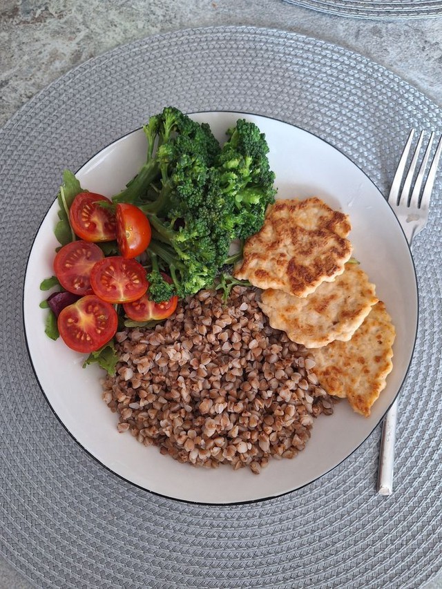 Thi&ecirc;n thần nội y H&agrave;n Quốc giảm 15kg sau sinh, về d&aacute;ng thon thả với h&agrave;nh tr&igrave;nh ăn ki&ecirc;ng dễ thở- Ảnh 4.