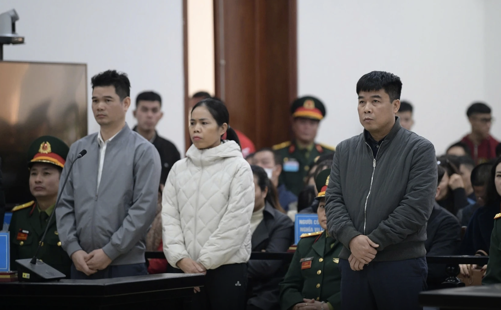 2 Cựu thiếu tướng bị tuyên án tù vì vi phạm quản lý đất đai quốc phòng - Ảnh 2. 2 Cựu thiếu tướng bị tuyên án tù vì vi phạm quản lý đất đai quốc phòng - Ảnh 2.