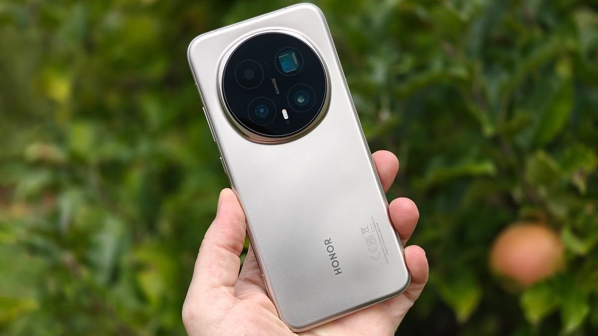 Ph&oacute;ng vi&ecirc;n c&ocirc;ng nghệ: "Từng ch&ecirc; Galaxy S25 Ultra thậm tệ, t&ocirc;i bất ngờ chuyển sang khen sau 1 năm sử dụng" - Ảnh 5.