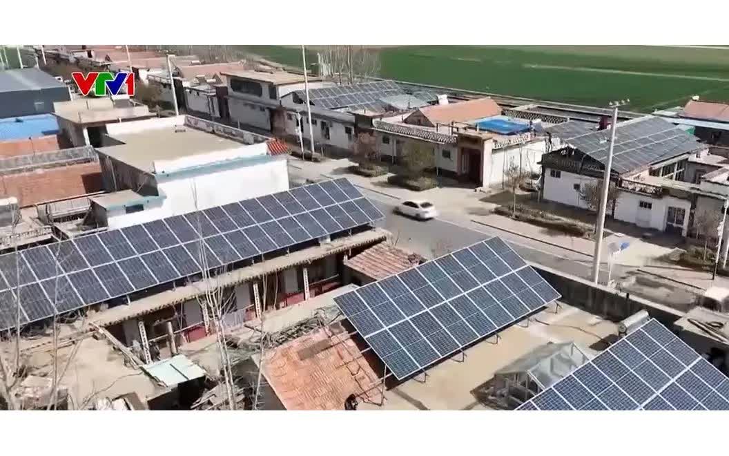 Đề xuất n&acirc;ng mức b&aacute;n điện mặt trời dư l&ecirc;n lưới tối đa 50% - Ảnh 1.