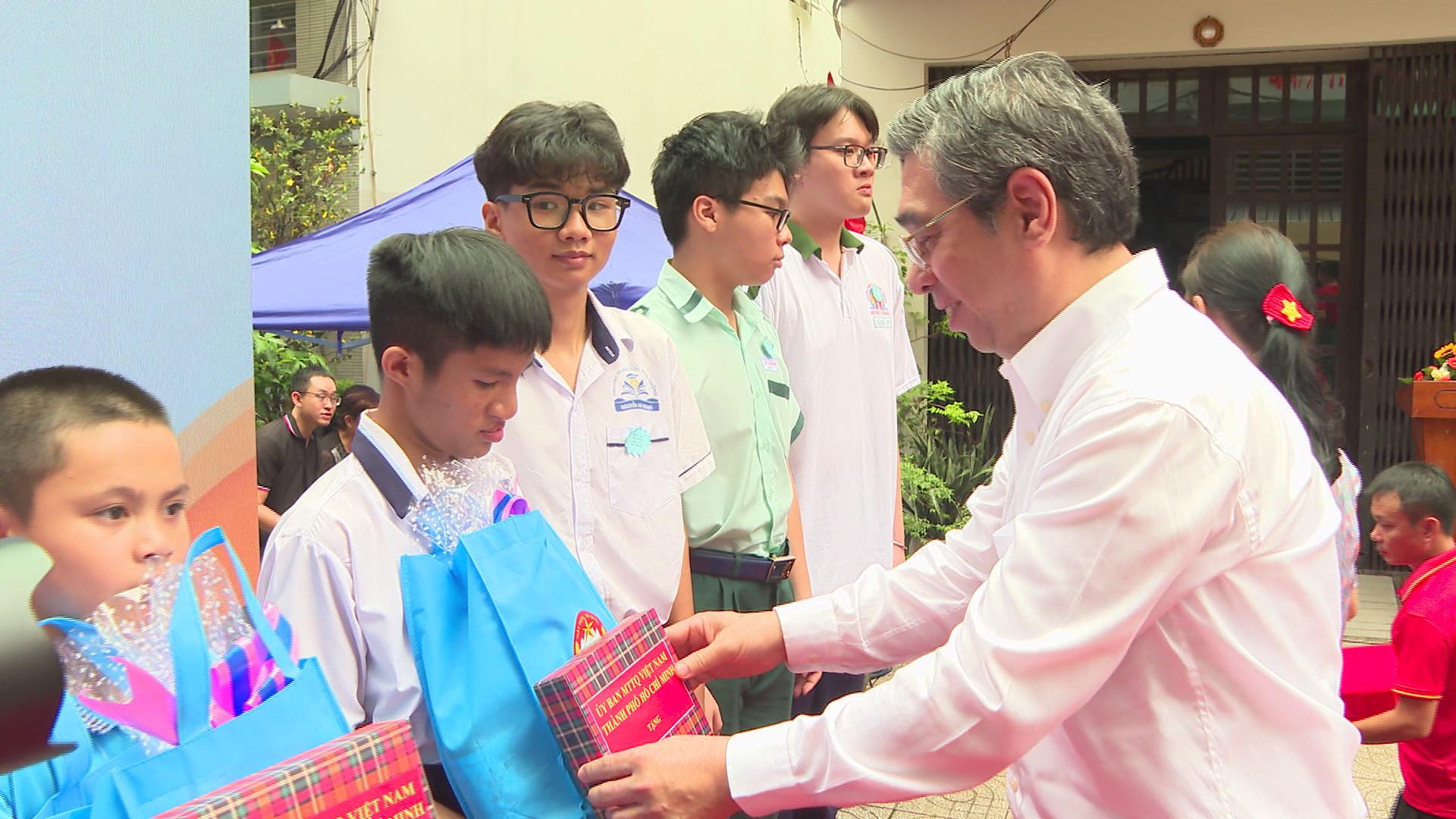 12 dấu ấn nổi bật của TP. Hồ Ch&iacute; Minh năm 2025 - Ảnh 31.