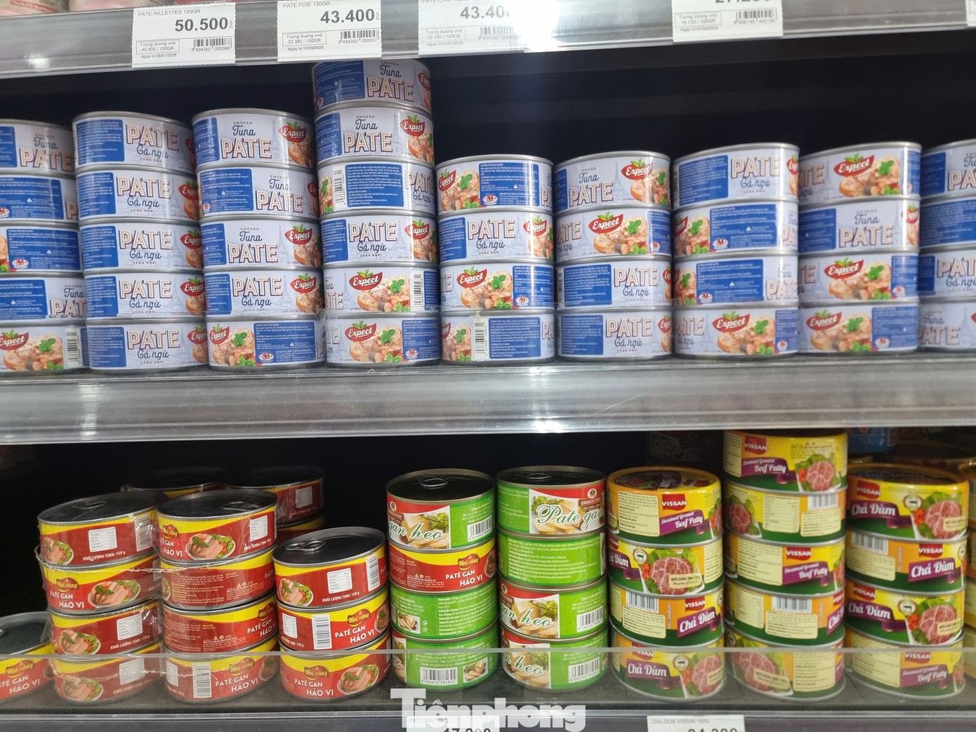 H&agrave; Nội tẩy chay pat&ecirc; cột đ&egrave;n sau vụ thịt lợn nhiễm dịch tả ch&acirc;u Phi - Ảnh 1.