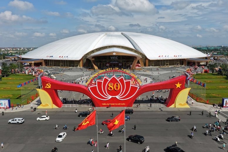 Chỉ hơn 20 ng&agrave;y nữa, Việt Nam sẽ chứng kiến một sự kiện lớn quy tụ nhiều DN tại c&ocirc;ng tr&igrave;nh top 10 TG - Ảnh 3.