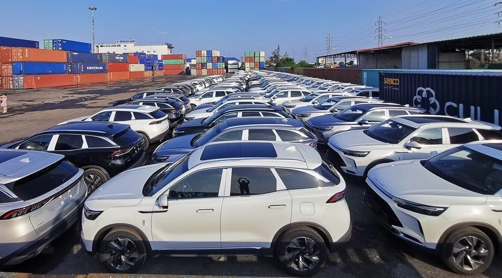Chưa từng có trong lịch sử: Thị trường ô tô Việt Nam vừa lập kỷ lục mới - Ảnh 1.