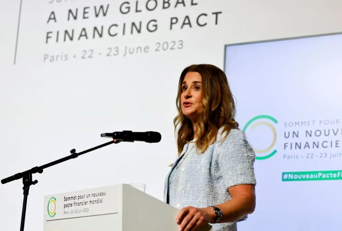 Bill Gates cho vợ cũ gần 8 tỷ USD - Ảnh 2.