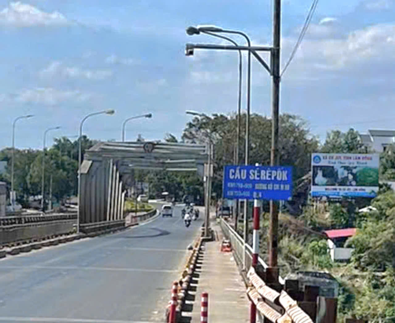 Lắp camera AI gi&aacute;m s&aacute;t cầu S&ecirc;r&ecirc;pốk để ngăn chặn tự tử v&agrave; bảo vệ an to&agrave;n cộng đồng - Ảnh 1.