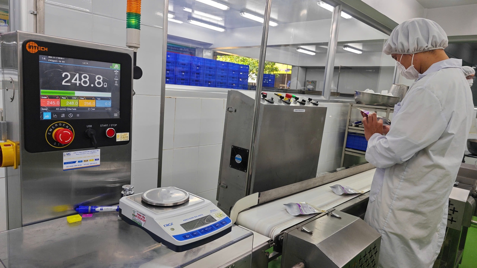 Doanh nghiệp chủ động xanh h&oacute;a - Ảnh 1.