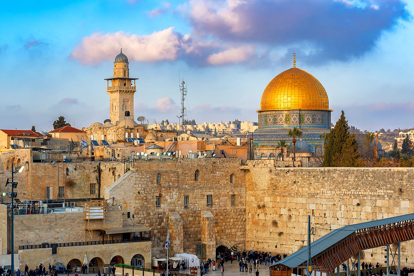 Lần đầu tiên Việt Nam có đường bay thẳng tới “Vùng đất thiêng” - Ảnh 3.