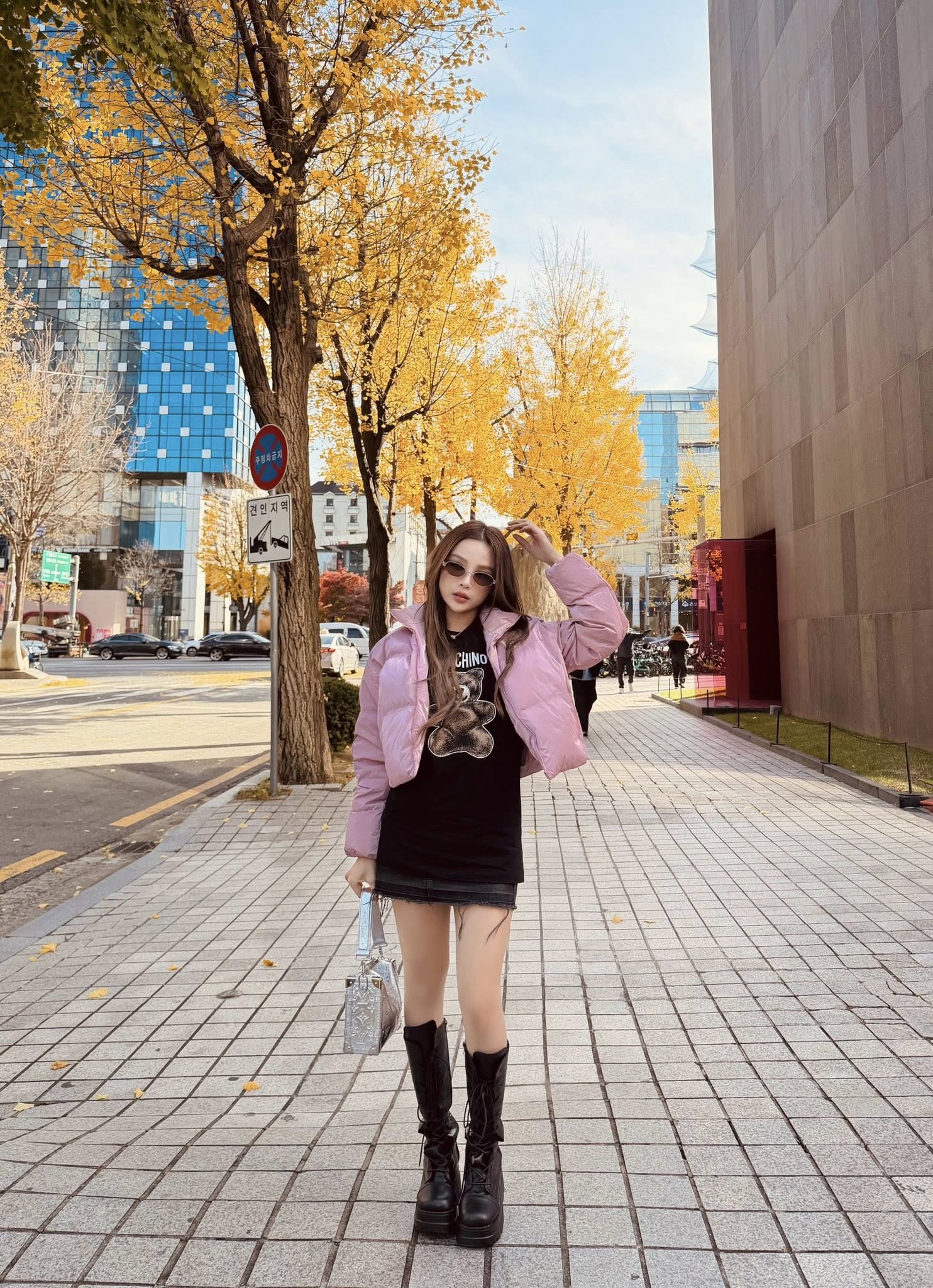 Lần đầu lộ diện căn biệt thự do Huyền Baby và bạn thân 20 năm xây để "dưỡng già" ở Đà Lạt - Ảnh 11. Lần đầu lộ diện căn biệt thự do Huyền Baby và bạn thân 20 năm xây để "dưỡng già" ở Đà Lạt - Ảnh 11.