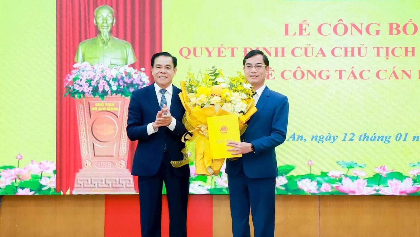 Tiến sĩ Nguyễn Văn Khoa được bổ nhiệm l&agrave;m Gi&aacute;m đốc Sở Gi&aacute;o dục v&agrave; Đ&agrave;o tạo Nghệ An - Ảnh 1.