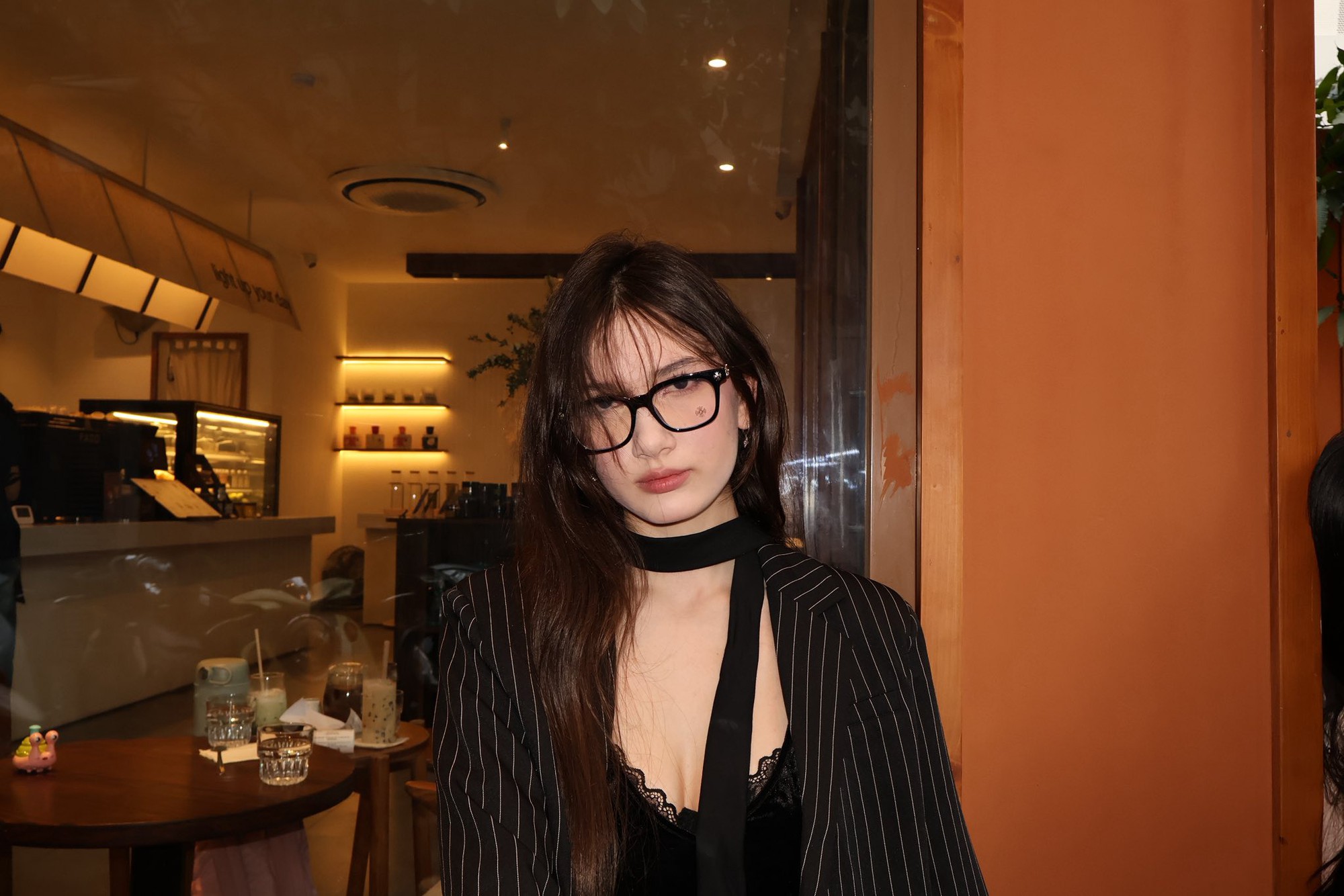 Dụi mắt không nhận ra em gái Đặng Văn Lâm: Visual cực bén, 18 tuổi thành mỹ nhân 1m80- Ảnh 3.