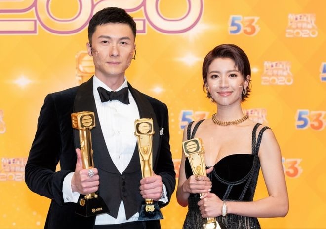 Căn ph&ograve;ng VIP lật tẩy mối quan hệ t&agrave;y trời của cặp diễn vi&ecirc;n phim truyền h&igrave;nh ăn kh&aacute;ch nhất năm- Ảnh 7.